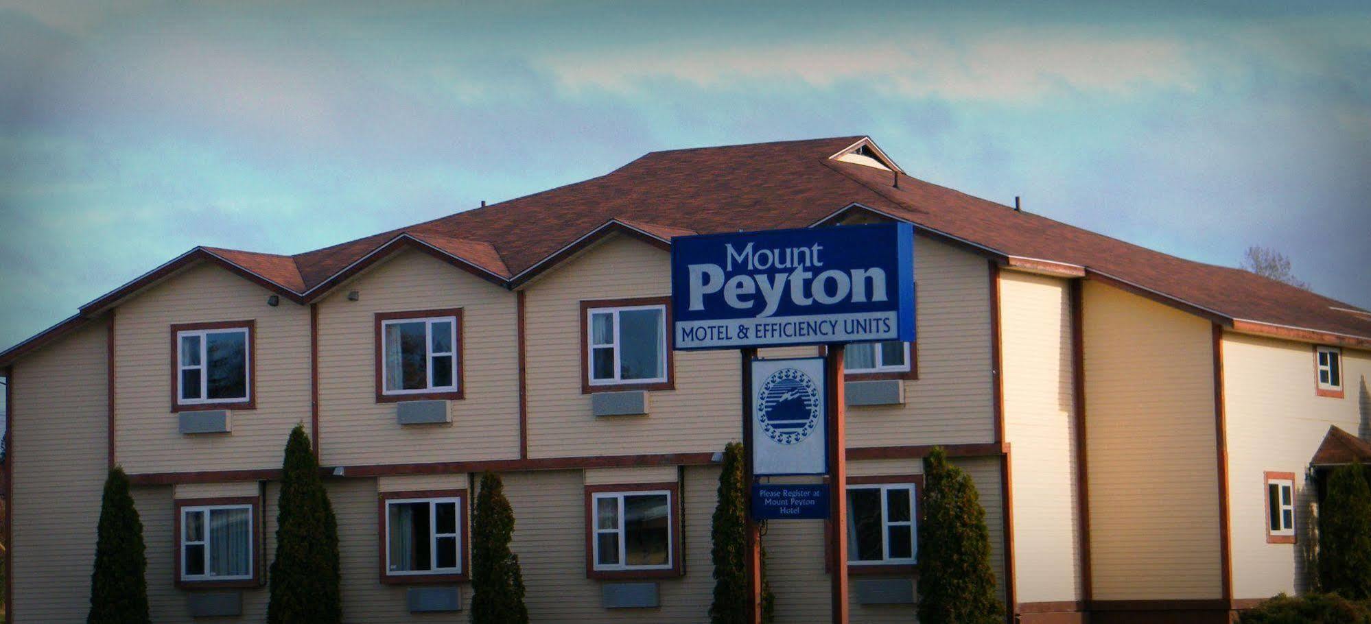 Mount Peyton Resort & Conference Centre (Adults Only) Grand Falls Windsor Bagian luar foto