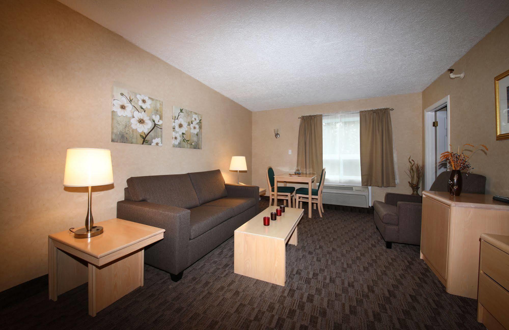 Mount Peyton Resort & Conference Centre (Adults Only) Grand Falls Windsor Bagian luar foto
