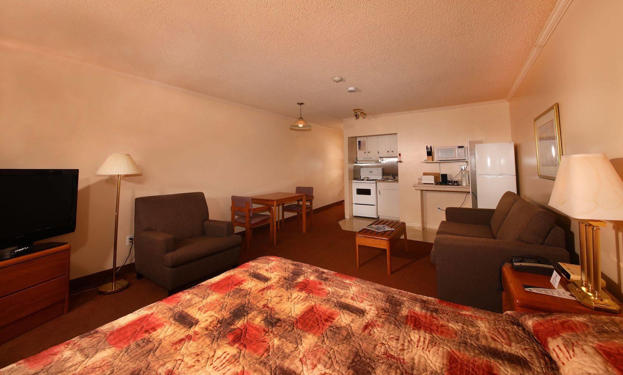 Mount Peyton Resort & Conference Centre (Adults Only) Grand Falls Windsor Bagian luar foto