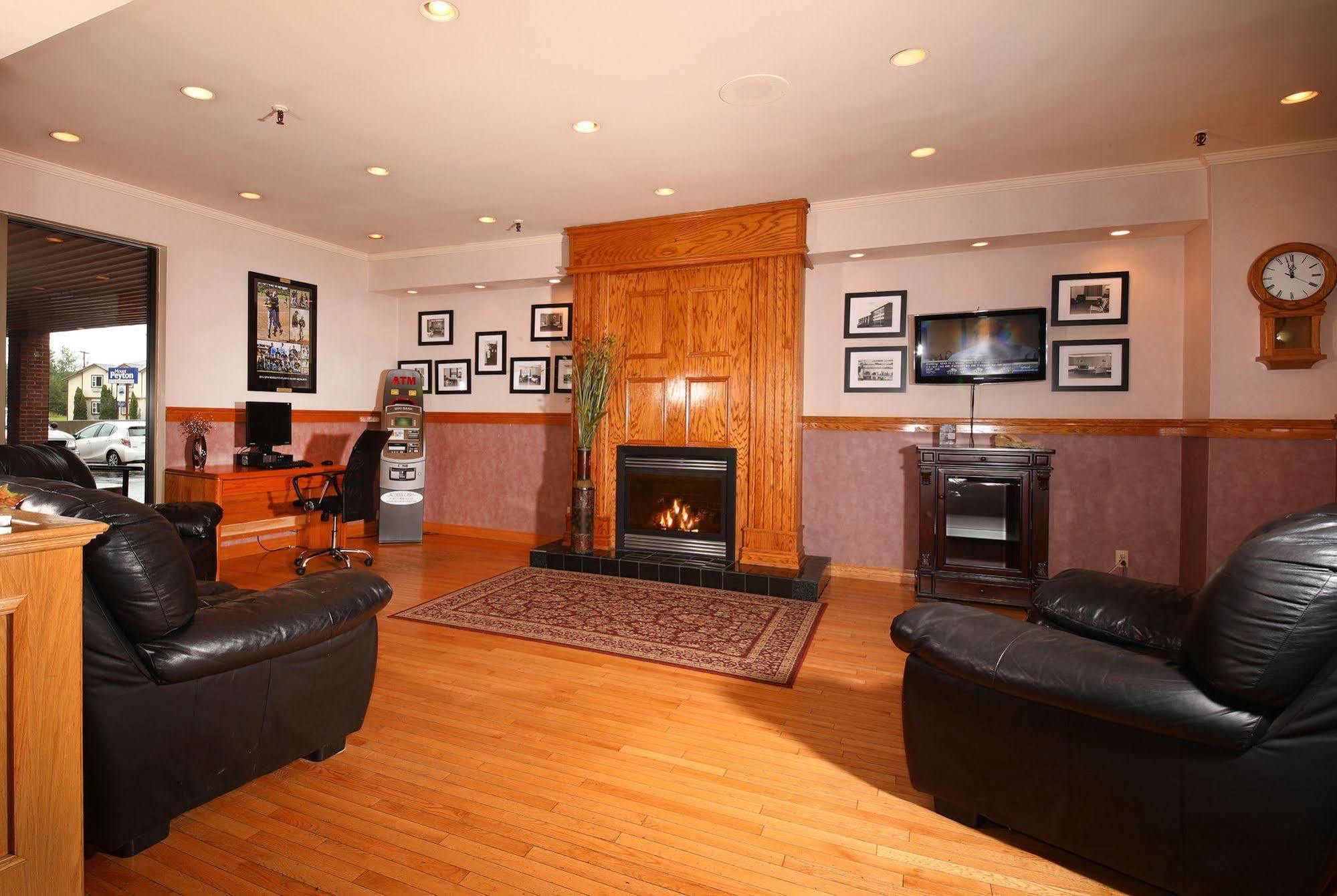 Mount Peyton Resort & Conference Centre (Adults Only) Grand Falls Windsor Bagian luar foto