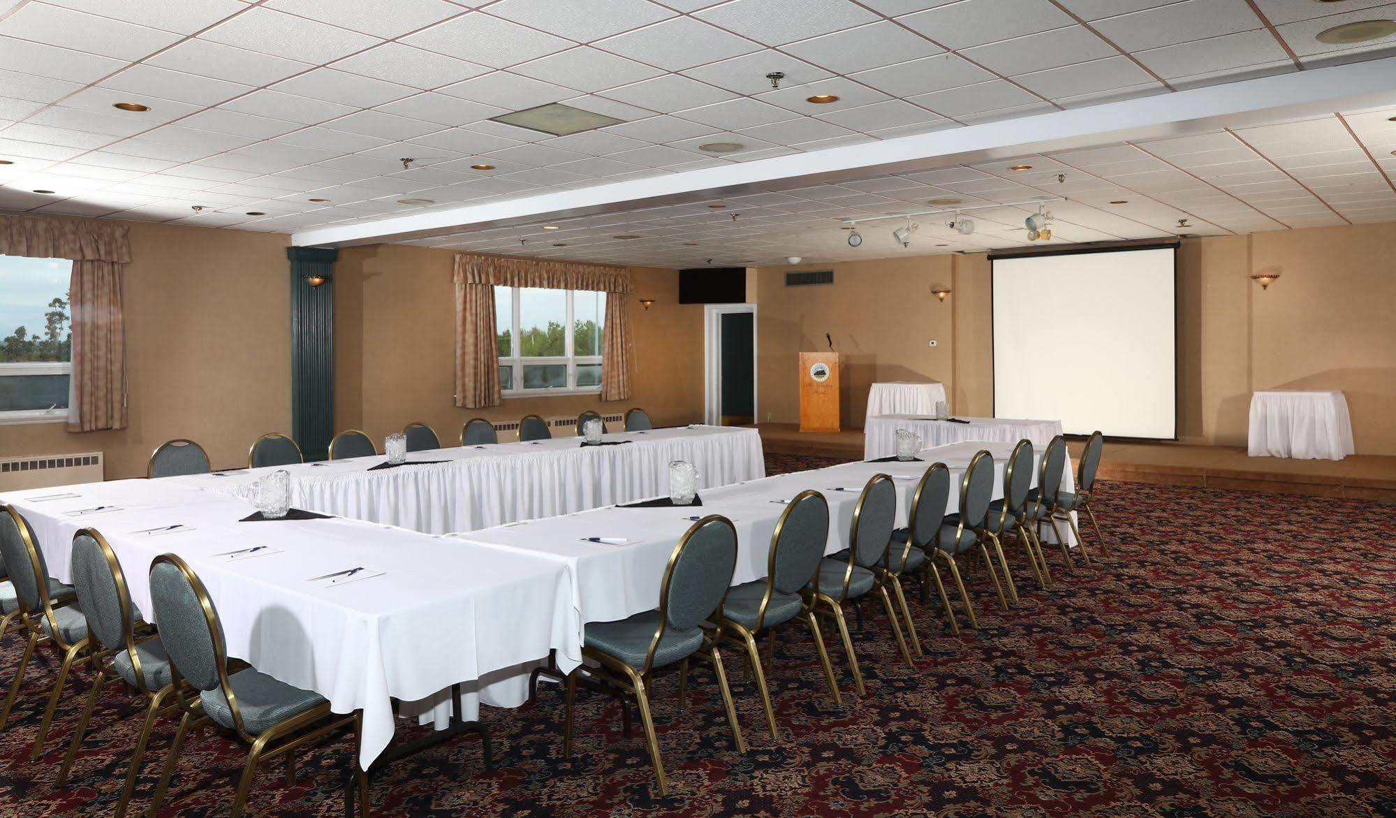 Mount Peyton Resort & Conference Centre (Adults Only) Grand Falls Windsor Bagian luar foto