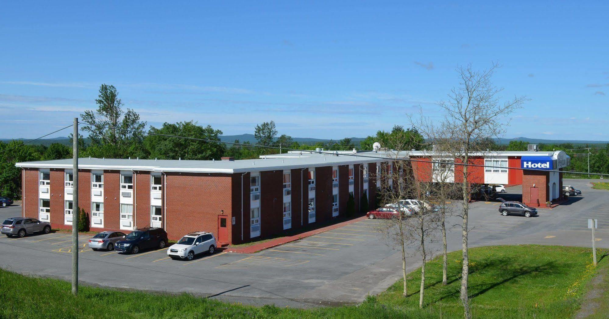 Mount Peyton Resort & Conference Centre (Adults Only) Grand Falls Windsor Bagian luar foto