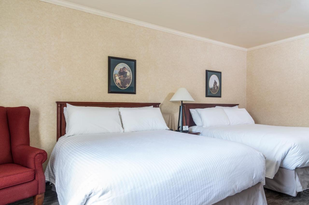 Mount Peyton Resort & Conference Centre (Adults Only) Grand Falls Windsor Bagian luar foto