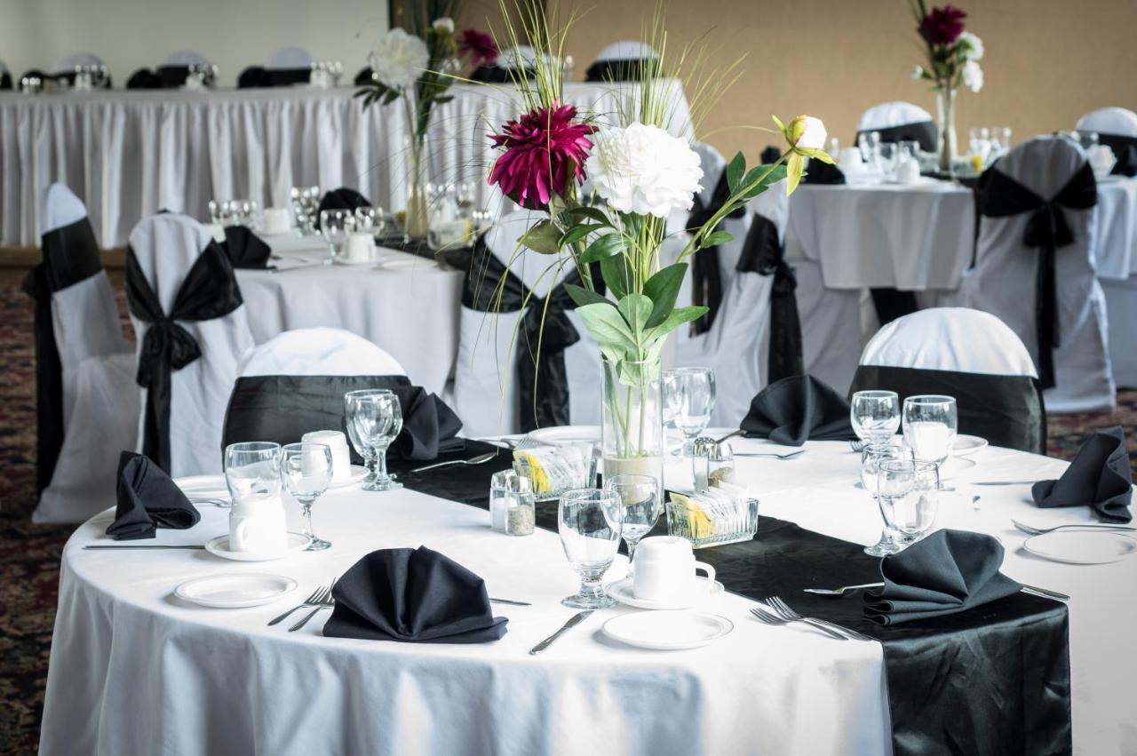 Mount Peyton Resort & Conference Centre (Adults Only) Grand Falls Windsor Bagian luar foto